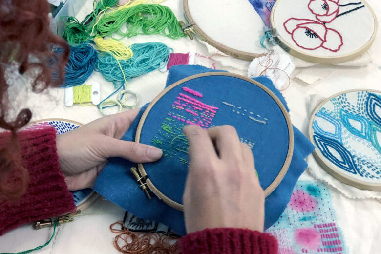 EMBROIDERY & CRAFTING PATRON