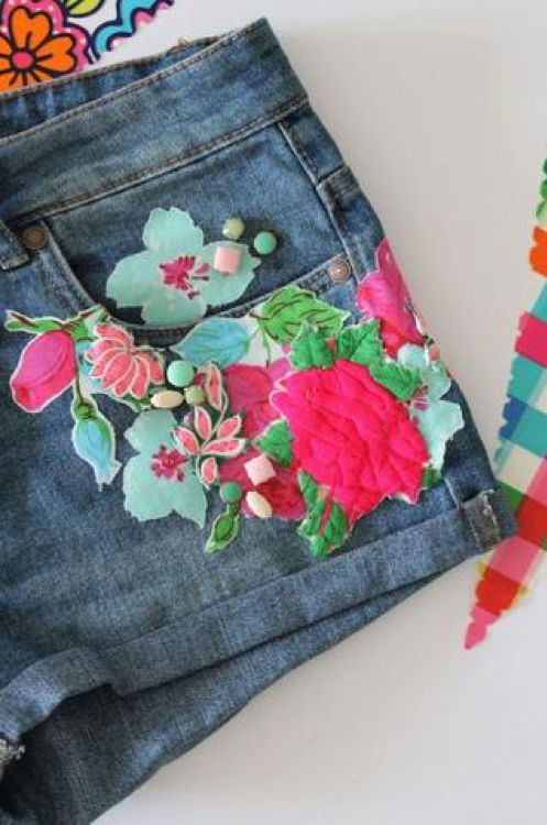 Denim shorts with applique flowers