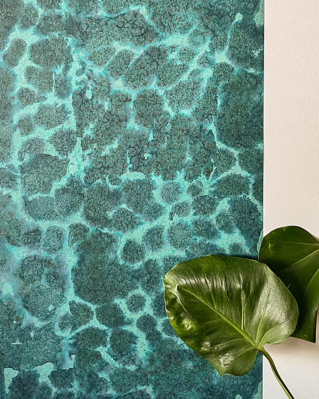 Abstrace wallpaper in emerald watercolor